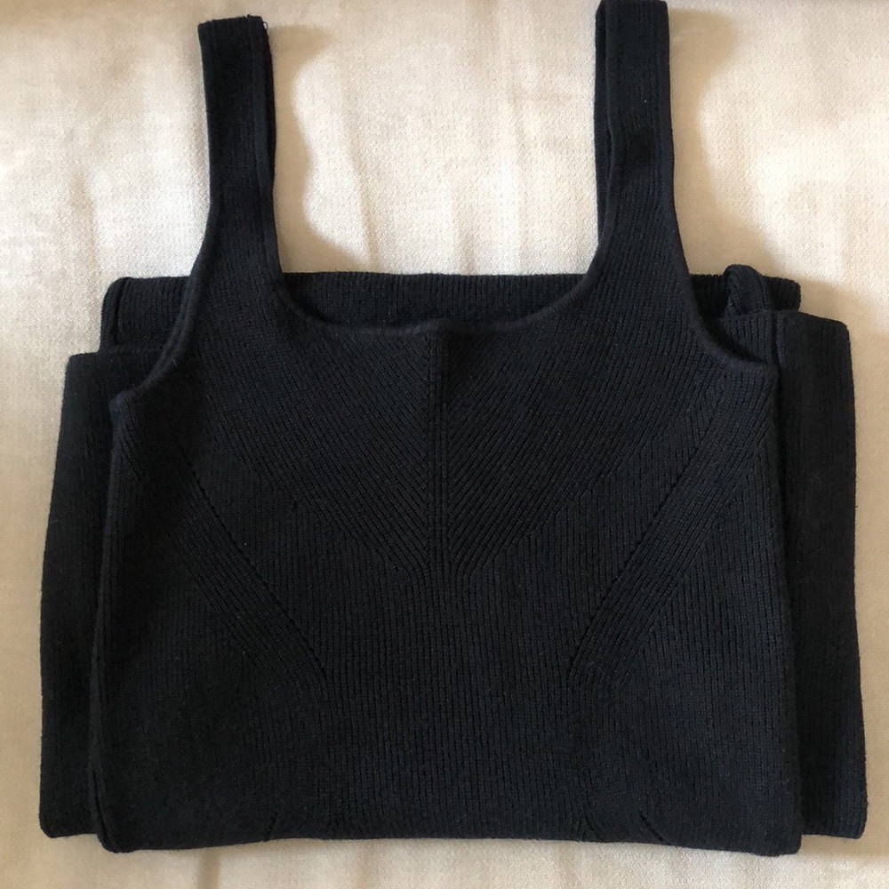 Black long knit bodycon dress